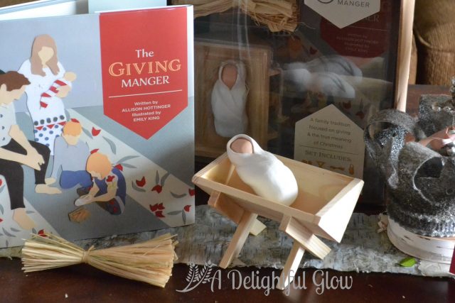 The Giving Manger Giveaway | A Delightful Glow