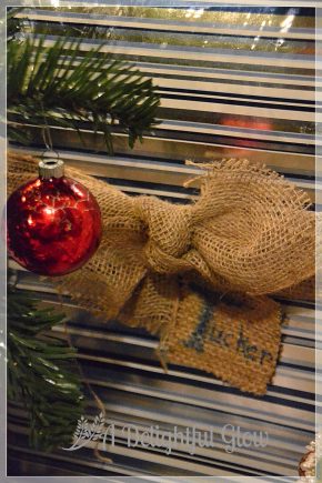 christmas-gifts-with-burlap-name-tags-14